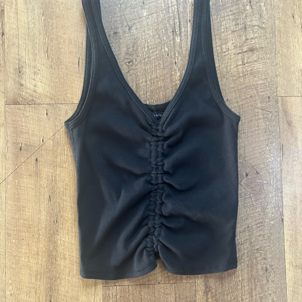 Abercrombie Black Ruched V-Neck Tank Top Size S |Ribbed Stretch | Fitted Trendy - Picture 3 of 11